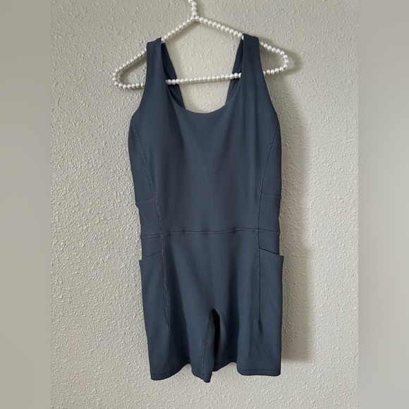 Athleta Salutation Rib Bike Suit Womens US Size Large - Picture 1 of 7